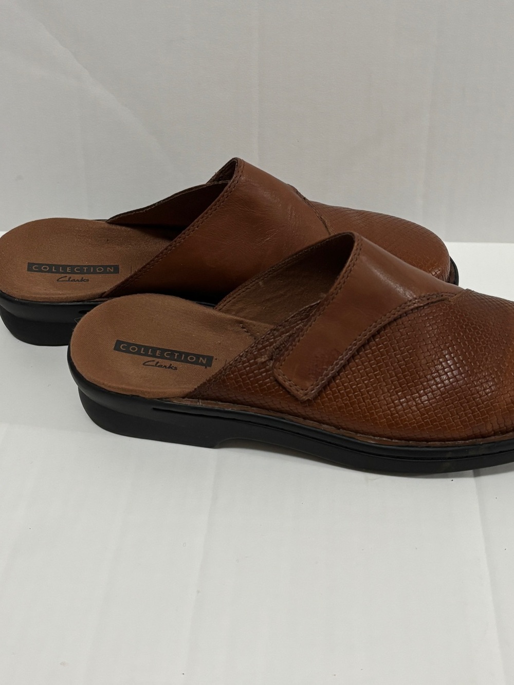 Clarks Collection Leather Comfort Mules Slip On Clogs Cushion Soft Women’s 9M
